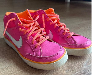 Nike ketsid (3 foto / 3)