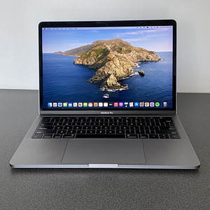 Macbook Pro 13" 2016 (2 фото из 9)