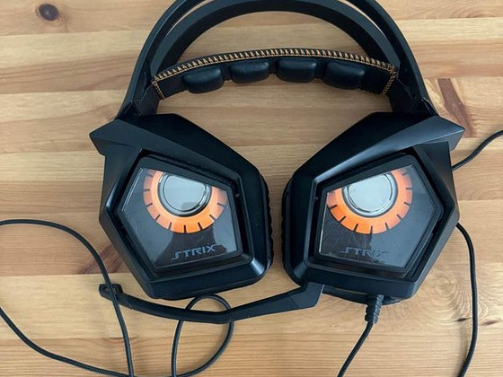 Asus Strix Pro - Игровая гарнитура