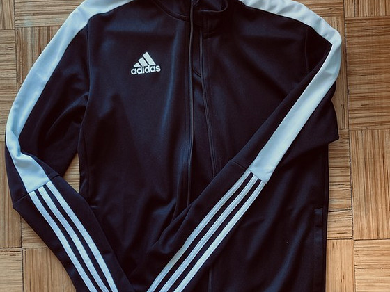 Спортивная куртка ADIDAS (S)