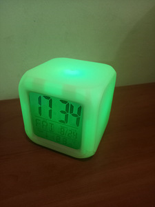 Продается часы (2 фото из 2)