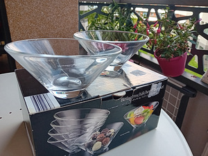Komplekt klaasist magustoidukausse - 6 tükki (1 foto / 6)