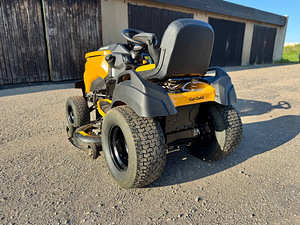 Газонный трактор XT3 QS127, Cub Cadet (6 фото из 6)