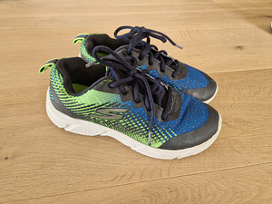 Skechers, Viking tossud vahetusjalanõudeks 35, 25 (2 foto / 8)