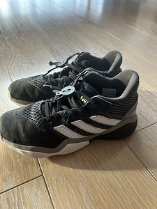 Adidas Basketball (2 фото из 8)