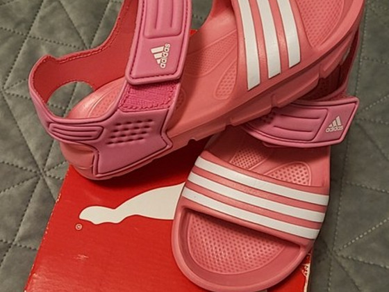 ADIDAS sandaalid - uued