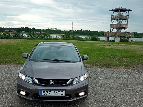 Автомобиль
