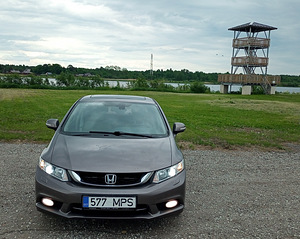 Auto (1 foto / 15)