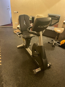 Велотренажер Cybex 750R (1 фото из 4)