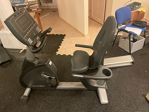 Велотренажер Cybex 750R (2 фото из 4)