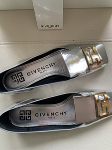 Givenchy kingad (1 foto / 5)