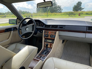 Mercedes Benz W124 (C124) MB 230 CE Coupe 1991 (10 foto / 14)