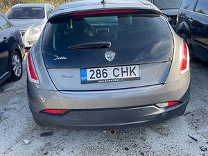 LANCIA DELTA, 2,0 D 120 KWT, VARUOSAD (5 foto / 10)