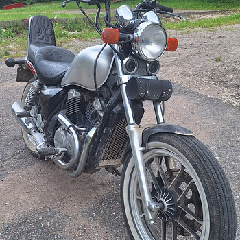 Honda VT 500C