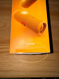 JBL Flip 5 (3 фото из 3)
