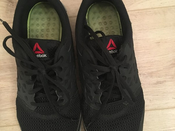 Кроссовки Reebok размер 40,5