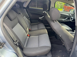 FORD MONDEO (9 фото из 9)