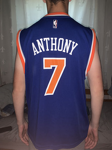 Джерси Carmelo Anthony New York Knicks (1 фото из 2)