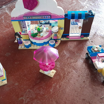 Кафе Lego Friends