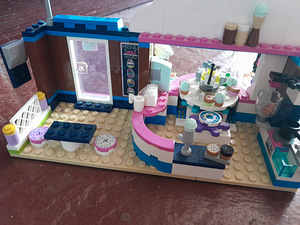 Кафе Lego Friends (4 фото из 6)