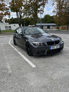 BMW 320D (3 фото из 8)
