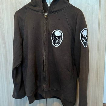 Skull Zip Number Nine