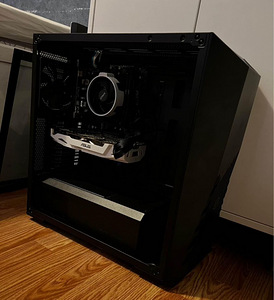 Arvuti / GTX 1070 / R5 3500x / 16Gb RAM 3200Mhz (1 foto / 3)
