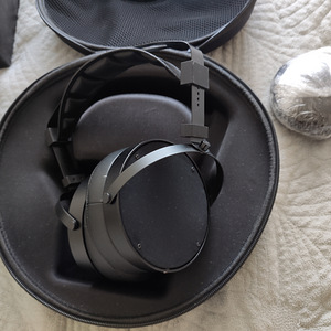 Наушники Monolith m1060c (2 фото из 9)