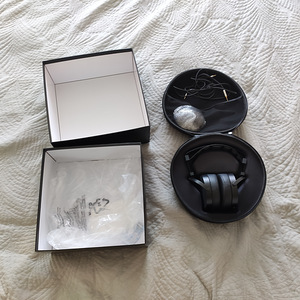 Наушники Monolith m1060c (4 фото из 9)