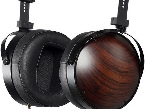 Monolith m1060c kõrvaklapid