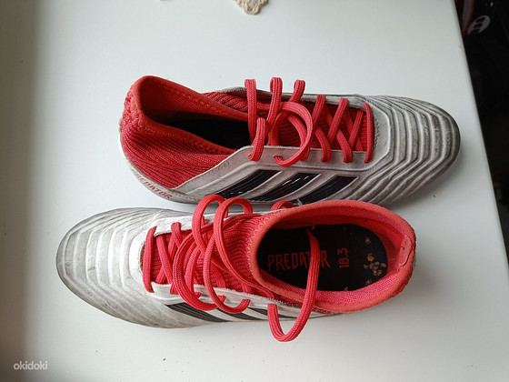 Футбольные кроссовки Adidas Predator (размер 36, 2/3, 23 см)