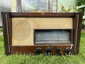 Raadio Punane RET (2 foto / 4)