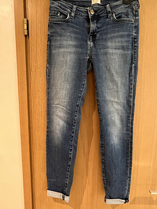 Jasmin Jeggins teksad W27 L32 (1 foto / 3)
