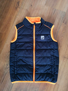 S.Oliver vest s.134 (1 foto / 2)