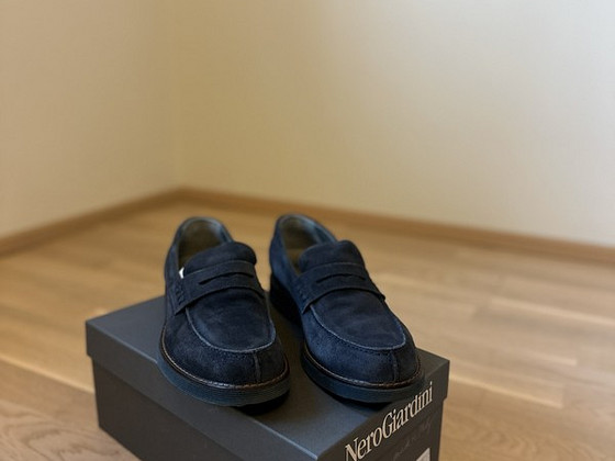 Nero Giardini 42