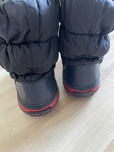 Crocs C9 (25-26)
Нормальное состояние. (2 фото из 5)