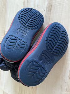 Crocs C9 (25-26)
Нормальное состояние. (3 фото из 5)