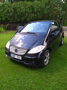 Mercedes-Benz A-200 (1 фото из 9)