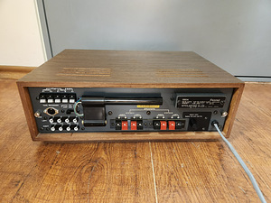 Sansui 350A AM/FM Стерео Ресивер (3 фото из 3)