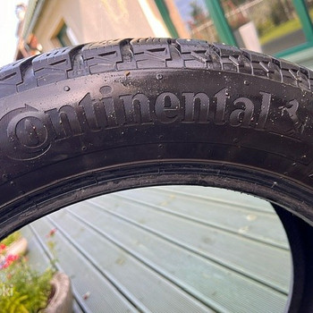 Continental 215/55/R17 T XL, ICE CONTACT2
