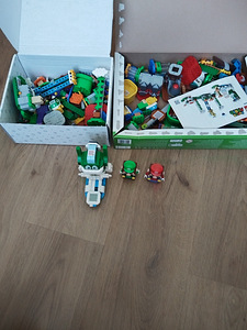Lego Mario (1 фото из 2)