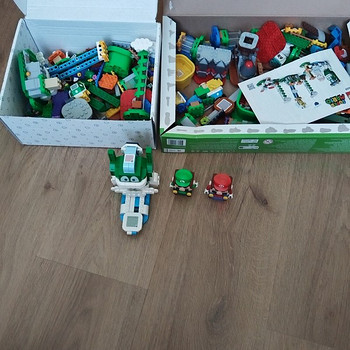 Lego Mario