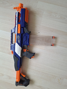 Продается nerf (1 фото из 6)
