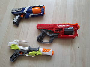 Продается nerf (5 фото из 6)