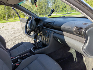 Audi a4 (11 фото из 13)