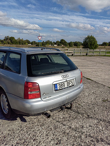Audi a4 (12 фото из 13)