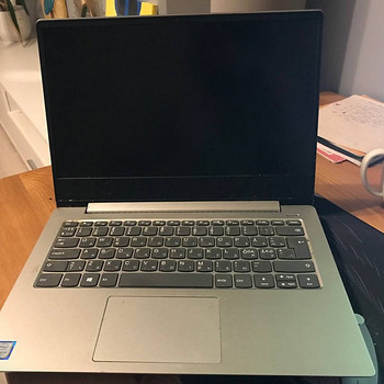 Ноутбук Lenovo i5 8250, 6GB ram, 256GB ssd