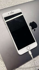 iPhone 7 Plus (1 фото из 5)