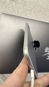 iPhone 7 Plus (4 фото из 5)