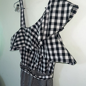 Calvin Klein kleit (2 foto / 5)